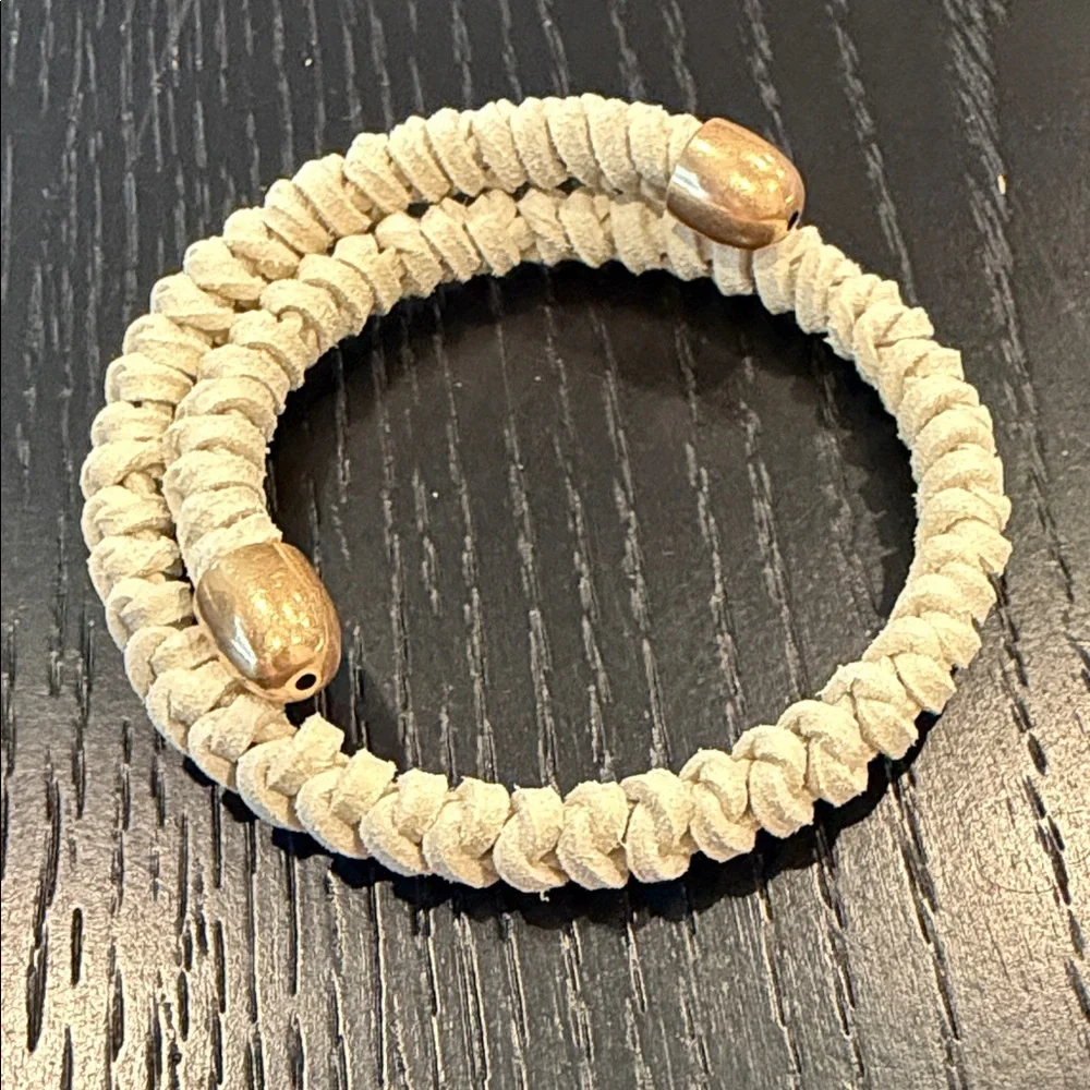 NWT Plunder Cream and Gold tone wrap  Bracelet mic and match 3 for $35